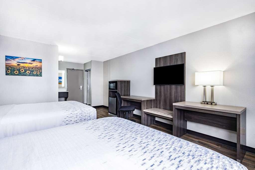 فندق Wingate By Wyndham Wichita Airport الغرفة الصورة