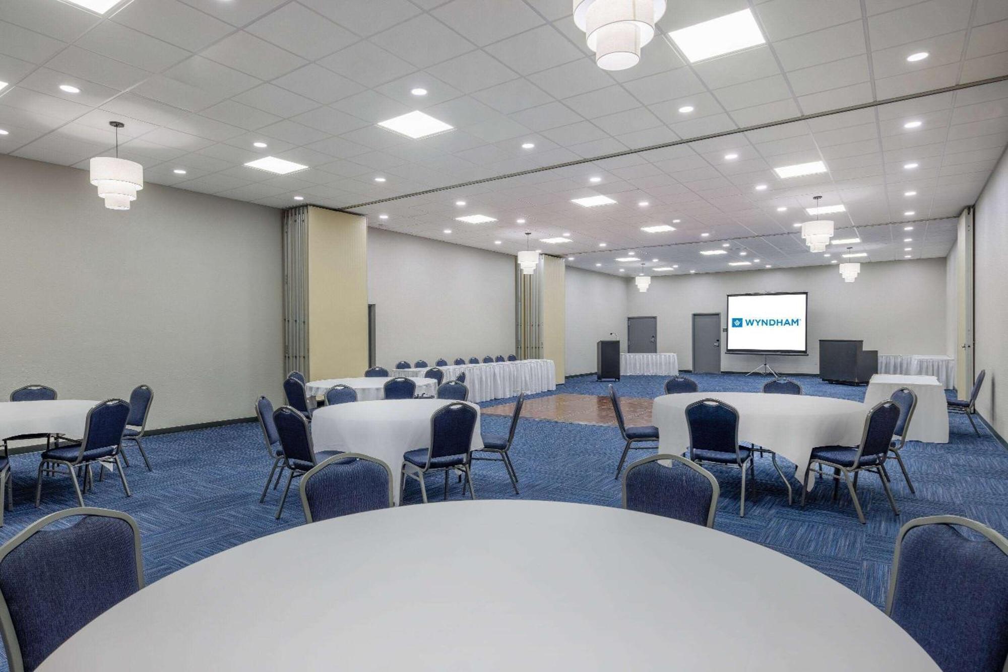 فندق Wingate By Wyndham Wichita Airport المظهر الخارجي الصورة