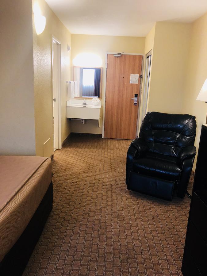 فندق Wingate By Wyndham Wichita Airport المظهر الخارجي الصورة